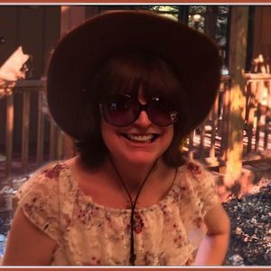 Meet your Posher, Karen